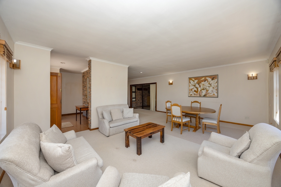 3 Bedroom Property for Sale in Protea Valley Western Cape